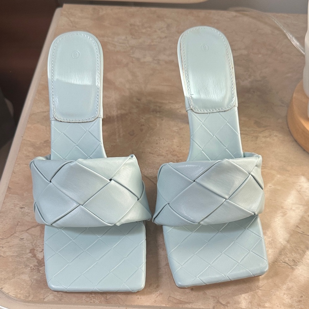 Elegant Light Blue Women's Slide Sandals